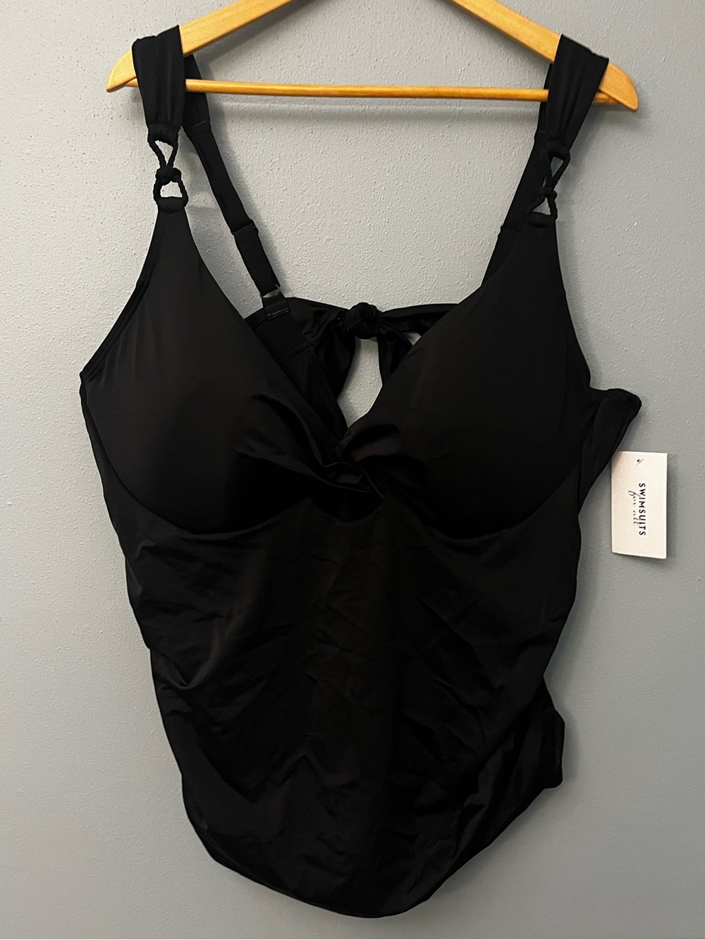 NWT Swimsuits For All Tankini Top
